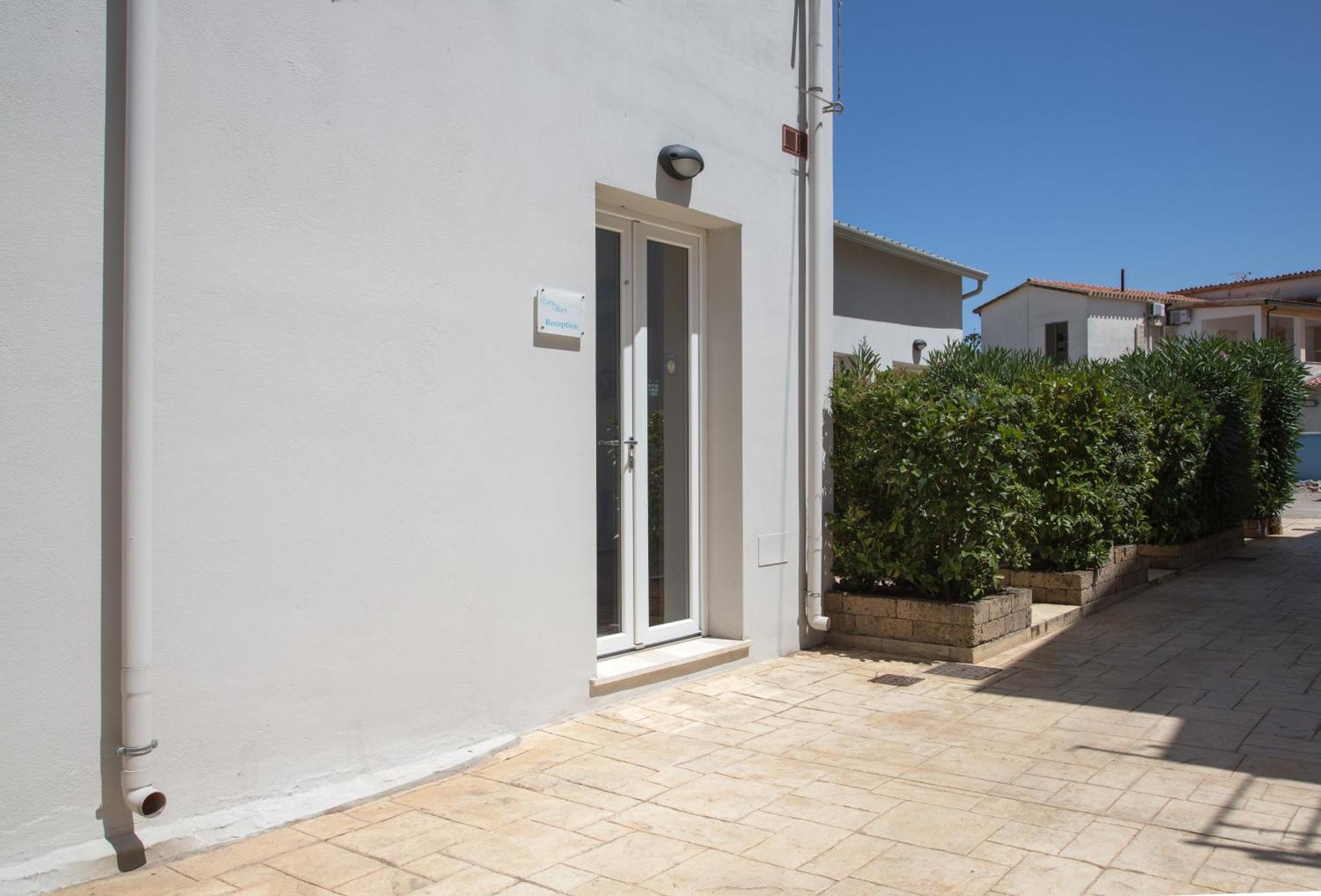 Coru E Mari Hotel Pula Exterior photo
